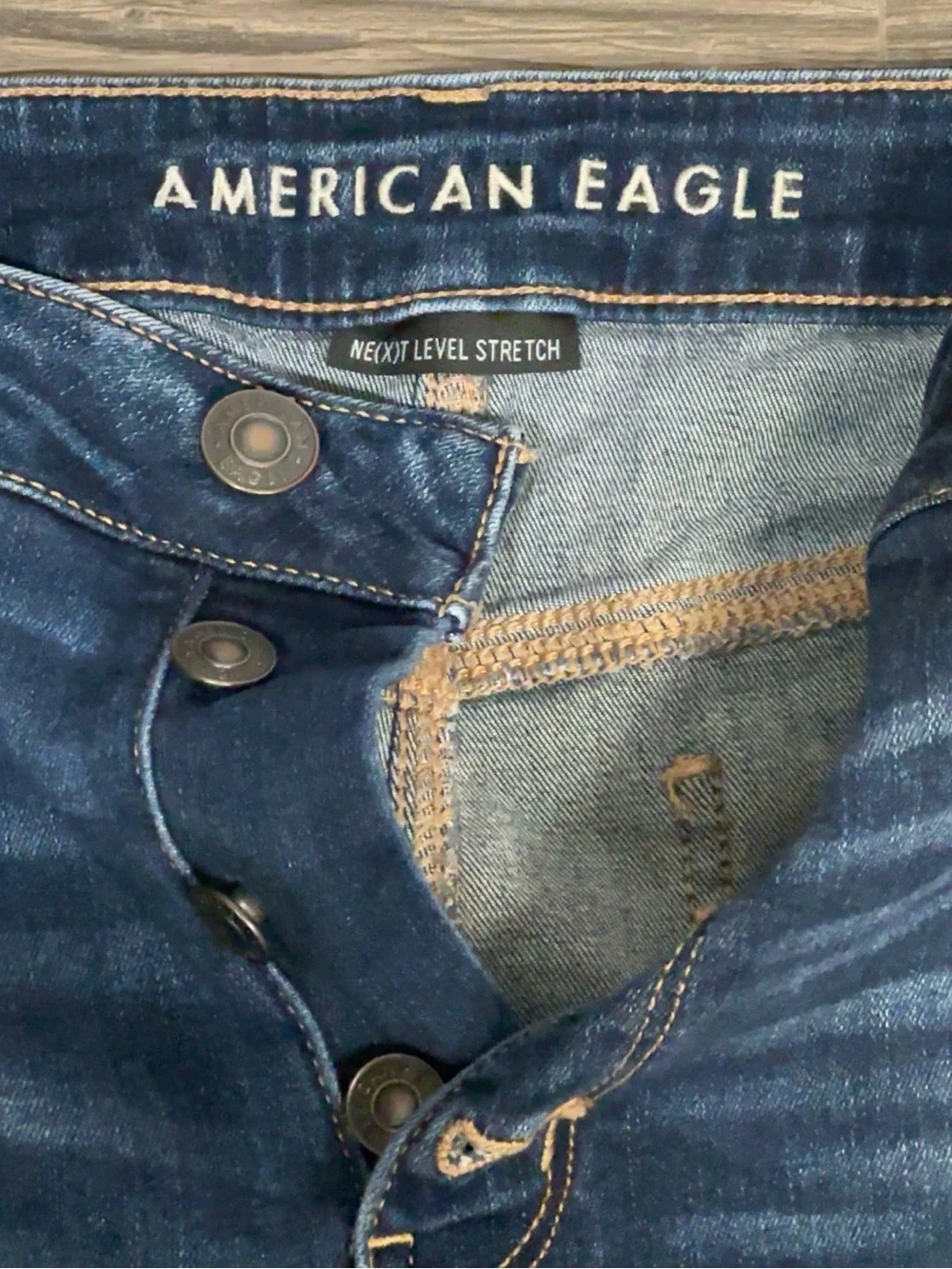 American Eagle Hi-Rise Jegging Distressed Button Fly Jeans Sz 16